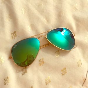 Rayban polarized green aviators